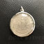 เลี่ยมกรอบใส่เหรียญ แบบสันขอบเหลี่ยม ตามทรงพลาสติกแบบกันน้ำ Sterling Silver 925 NSSV2510