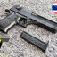 ปืนอัดลมพลาสติก Desert Eagle ชักยิงทีล่ะนัด นกสับได้ ลำกล้องยาว 7.5 นิ้ว หนัก 407 กรัม ใช้ลูกกระสุนพลาสติก 6 มิล (เป็นโลหะเฉพาะสไลน์ท่อนหลังเท่านั้น)