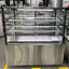 ตู้โชว์เค้กสแตนเลส ทรงกระจกตรง กว้าง 120 ซม. รุ่น CS-1200SQ AZ23 (AMZ)